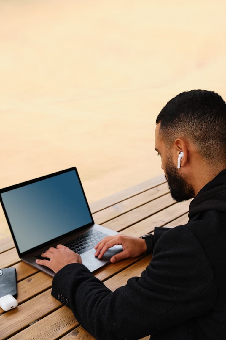 A professional preparing to mentor online